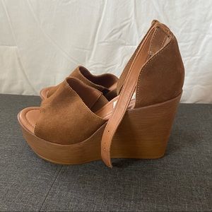 Light Brown Steve Madden Wood Wedges